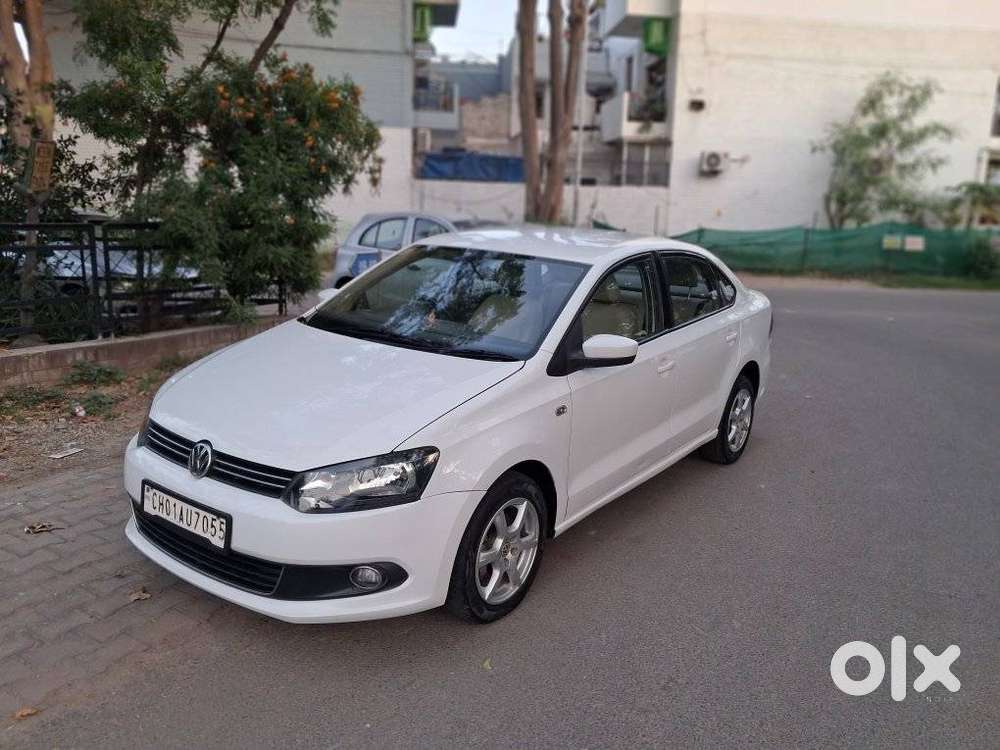 Volkswagen Vento 2010-2013 Petrol Highline, 2013, Petrol