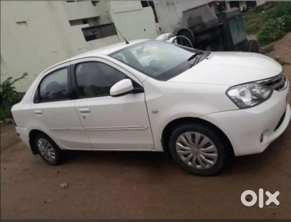 Toyota Etios 2013 Manual Petrol