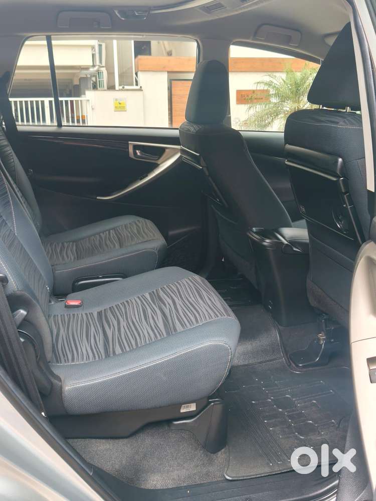Toyota Innova Crysta 2.7 Vx Mt, 2019, Diesel