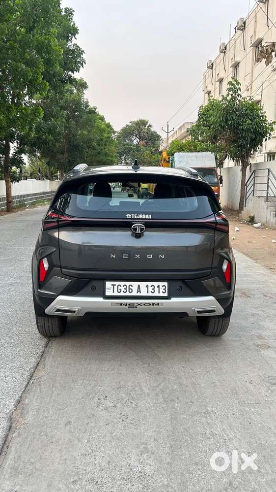 Tata Nexon Creative Plus S 1.2 Revotron Petrol 6 Amt Dt, 2024, Petro..