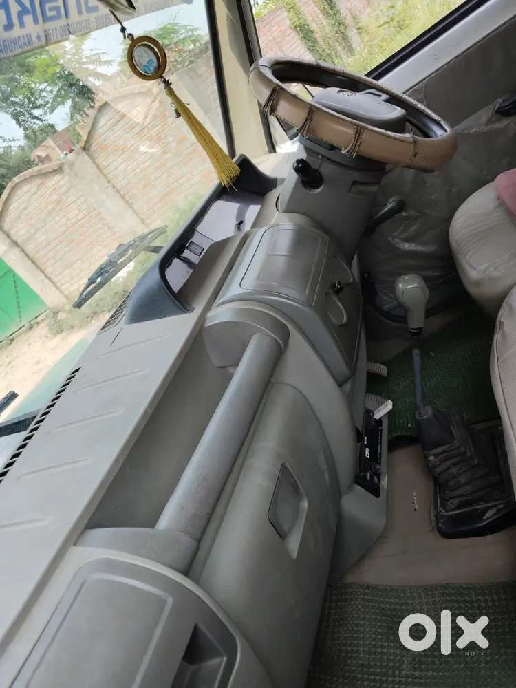 Mahindra Bolero 2.5 Ex 2018