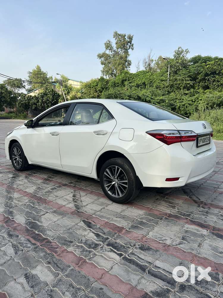 Toyota Corolla Altis 1.8 Gl, 2017, Petrol