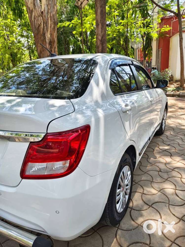 Maruti Suzuki Dzire 1.2 Vxi, 2023, Petrol
