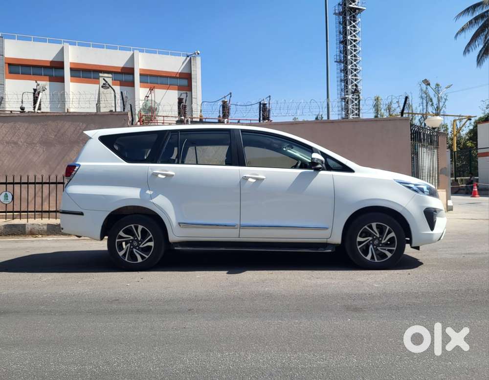 Toyota Innova Crysta [2020-ongoing] 2.4 Gx At 7 Str, 2021, Diesel