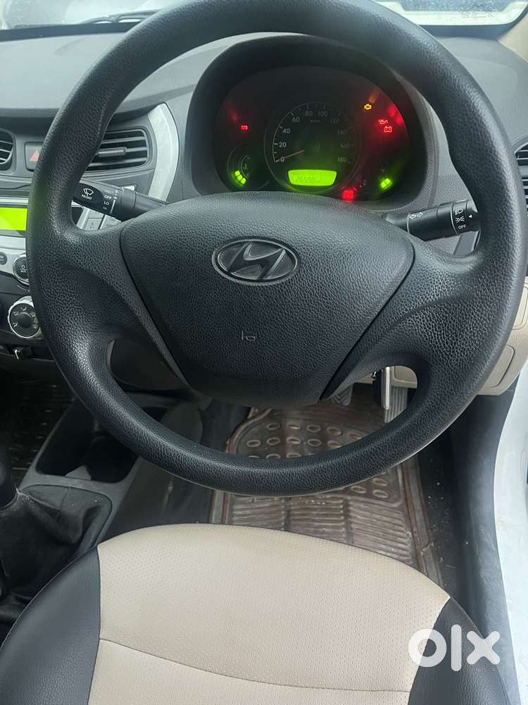Hyundai Eon Era Plus, 2015, Petrol