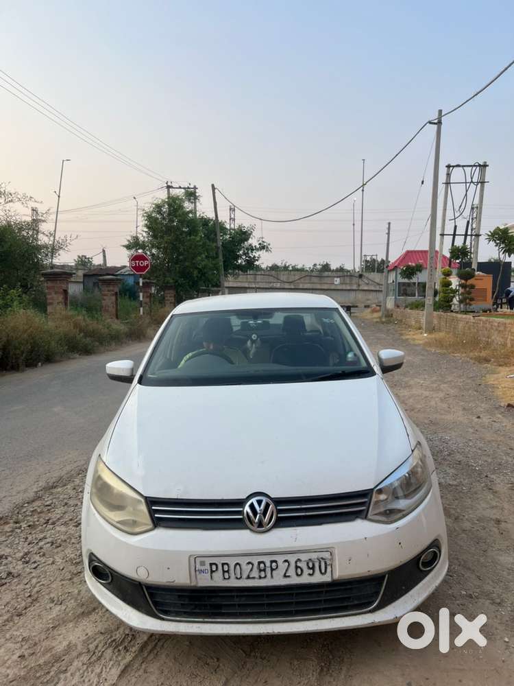 Volkswagen Vento Petrol 2011