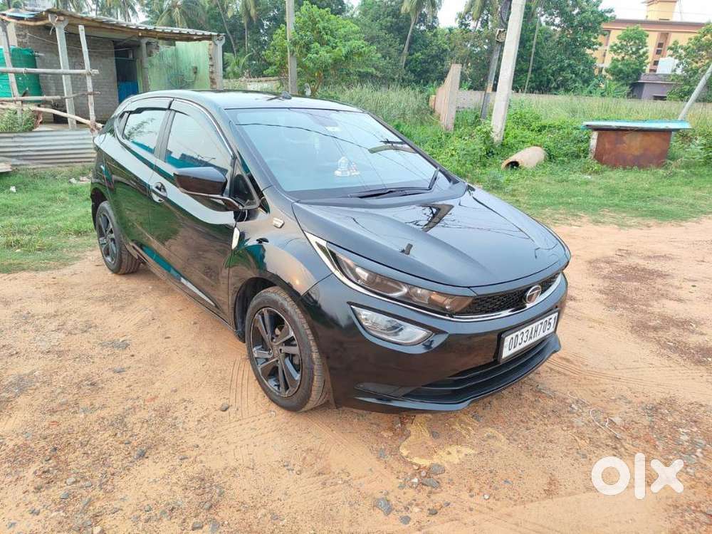 Tata Altroz 1.2 Xz Plus Dark Edition, 2023, Petrol