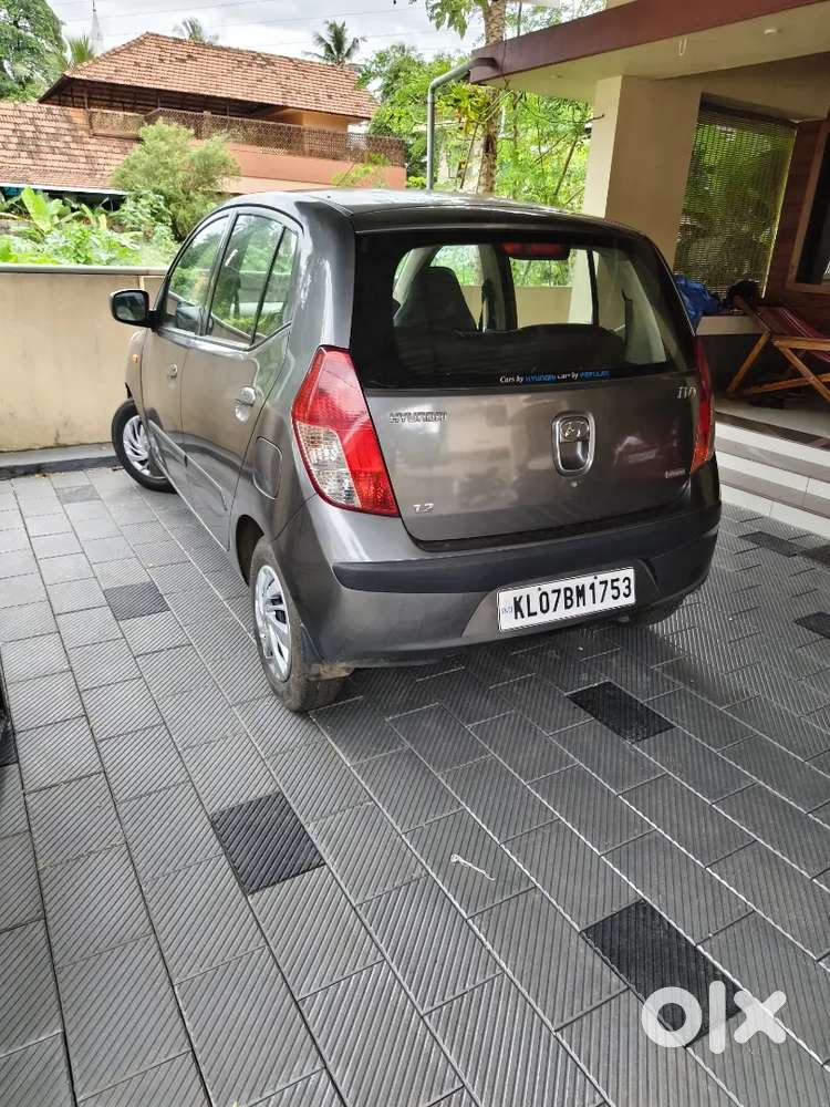 I 10 .new Tyre.new Battery.new Center Lock System.fittnes Up To 2030.