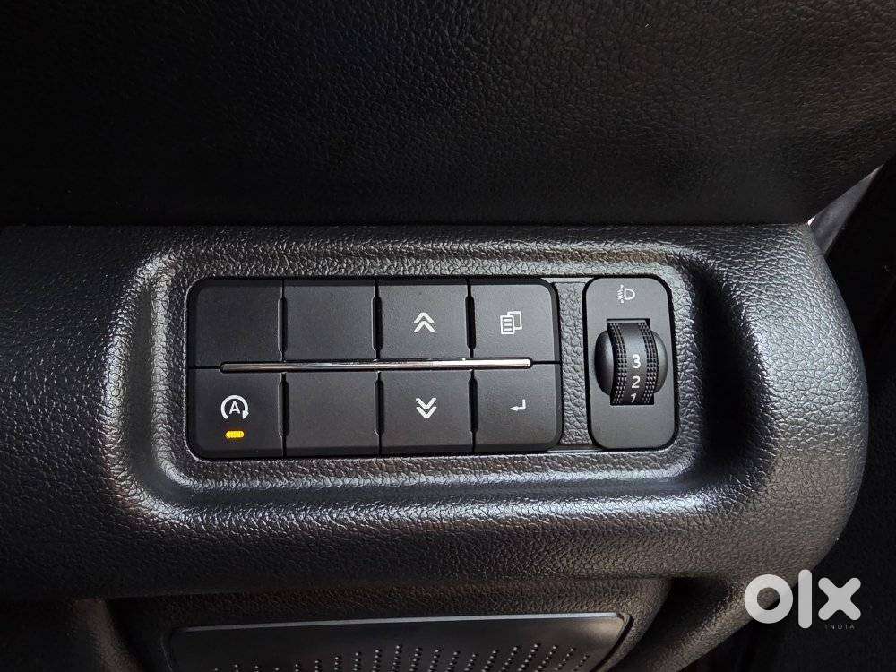 Mahindra Thar Lx 4-str Hard Top At, 2023, Diesel
