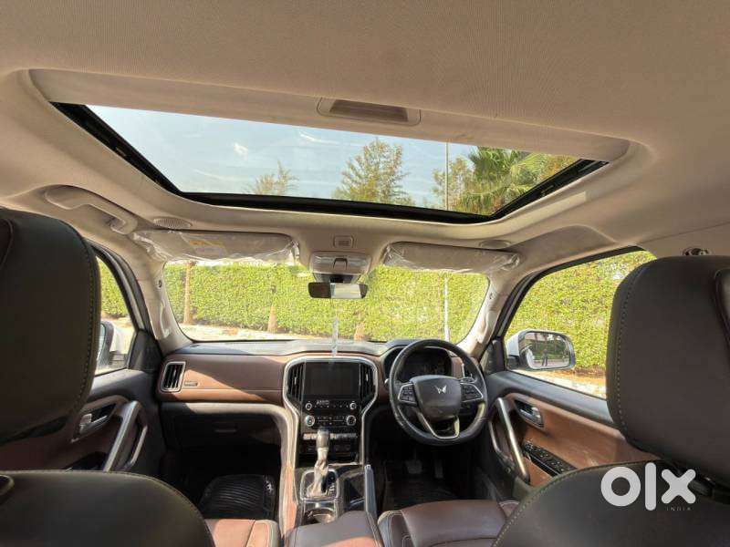 Mahindra Scorpio-n 2.0 Z8 Petrol At 7 Str, 2026, Petrol