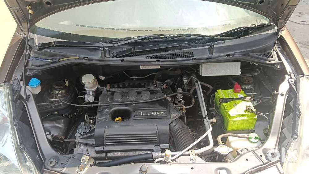 Maruti Suzuki Zen Estilo Vxi Bsiv, 2010, Petrol