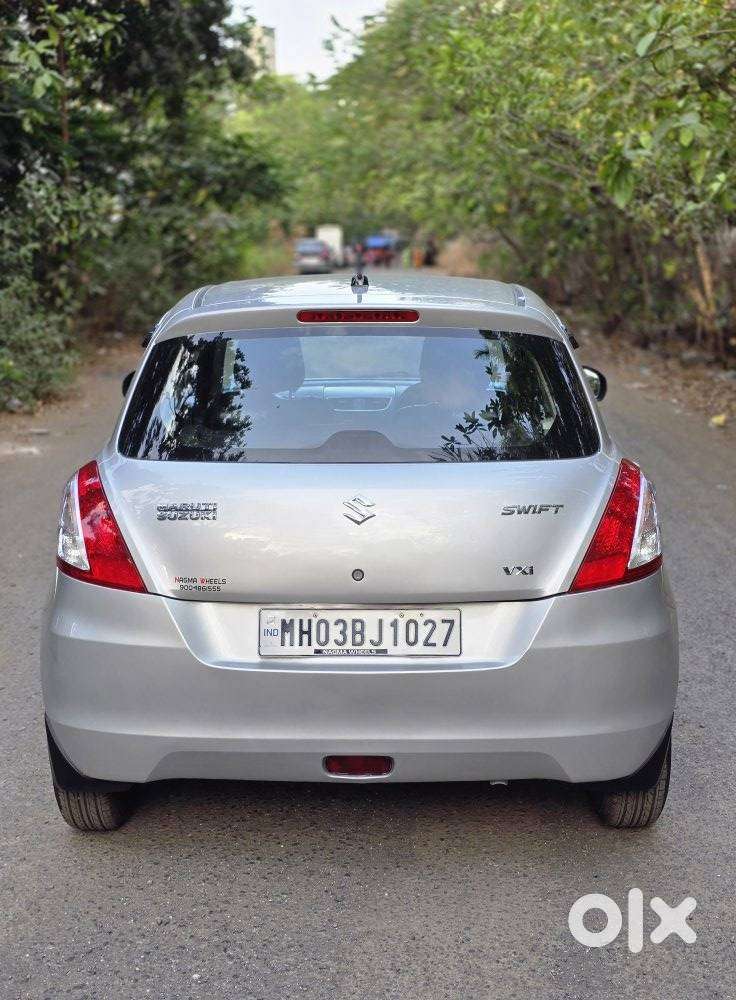 Maruti Suzuki Swift Vxi + Manual, 2013, Petrol