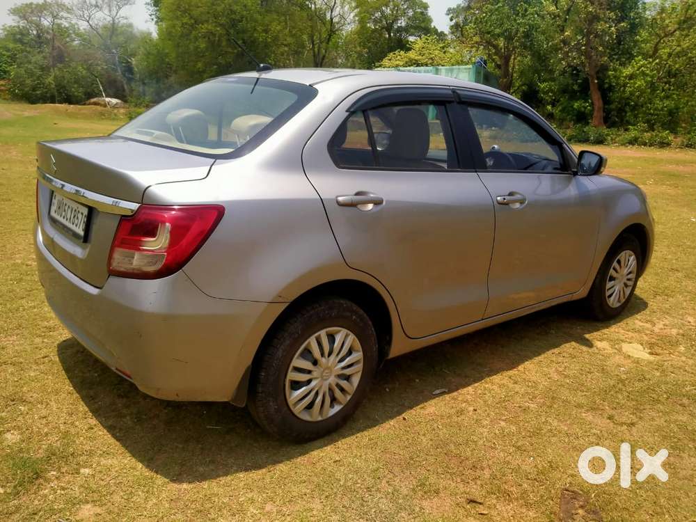 Maruti Suzuki Dzire 1.2 Vxi, 2021, Petrol