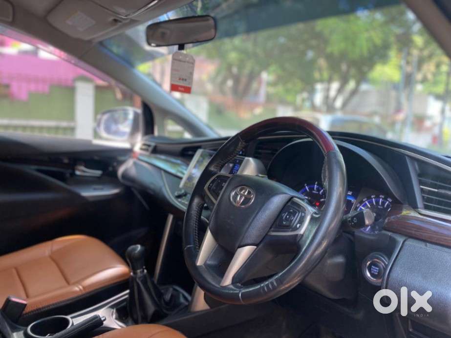 Toyota Innova Crysta 2.4 Vx Mt 8s, 2019, Diesel