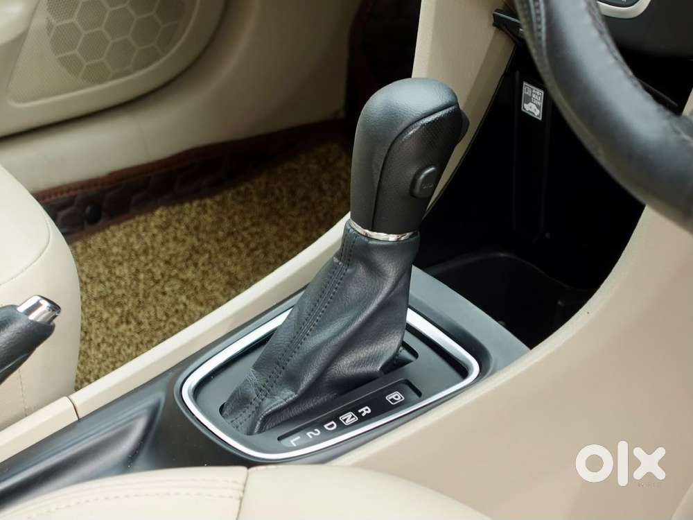Maruti Suzuki Ciaz Smart Hybrid Alpha , 2024, Petrol