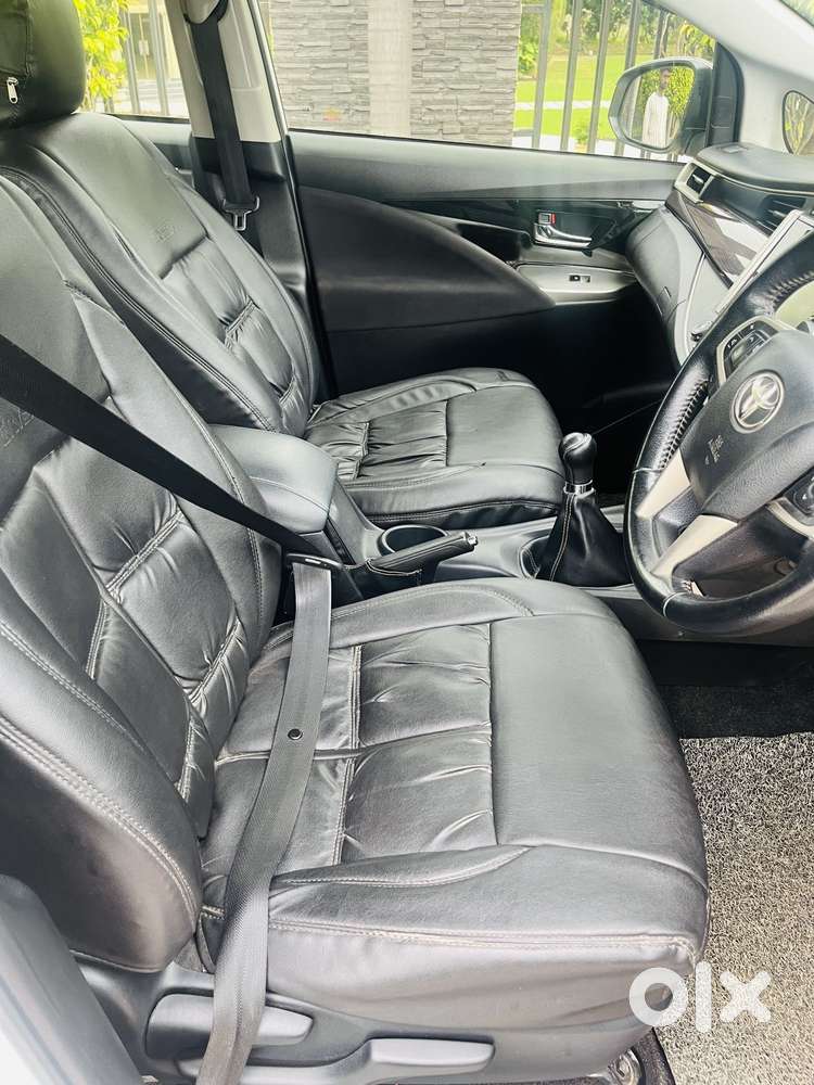 Toyota Innova Crysta [2020-ongoing] 2.4 Vx 8 Str, 2020, Diesel