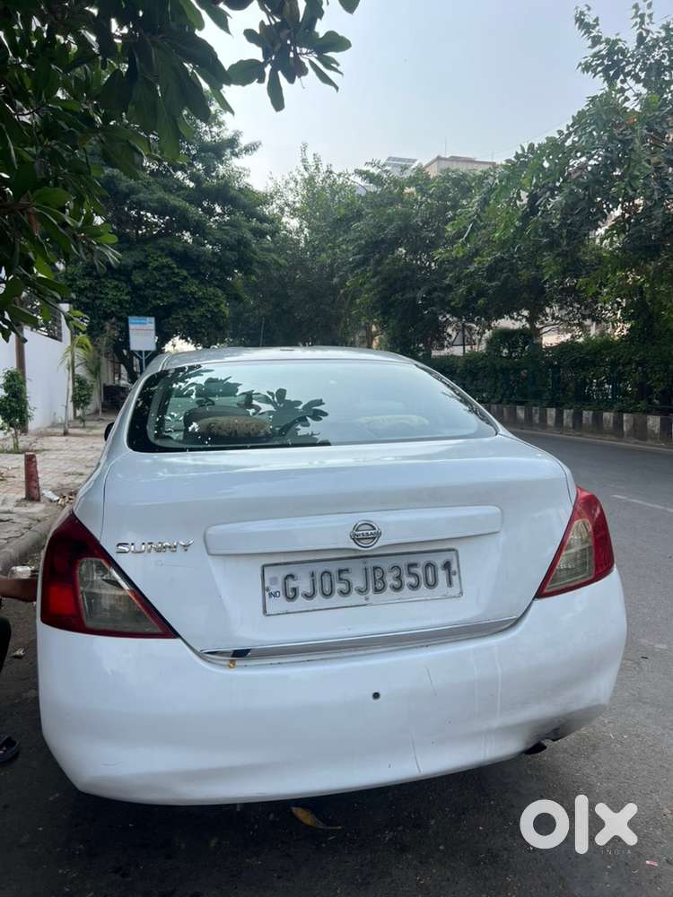 Nissan Sunny Diesel 2012