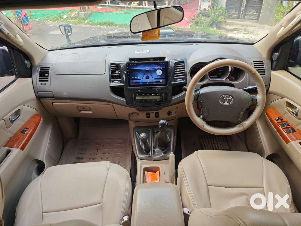 Toyota Fortuner 3.0 4x4 Manual, 2010, Diesel