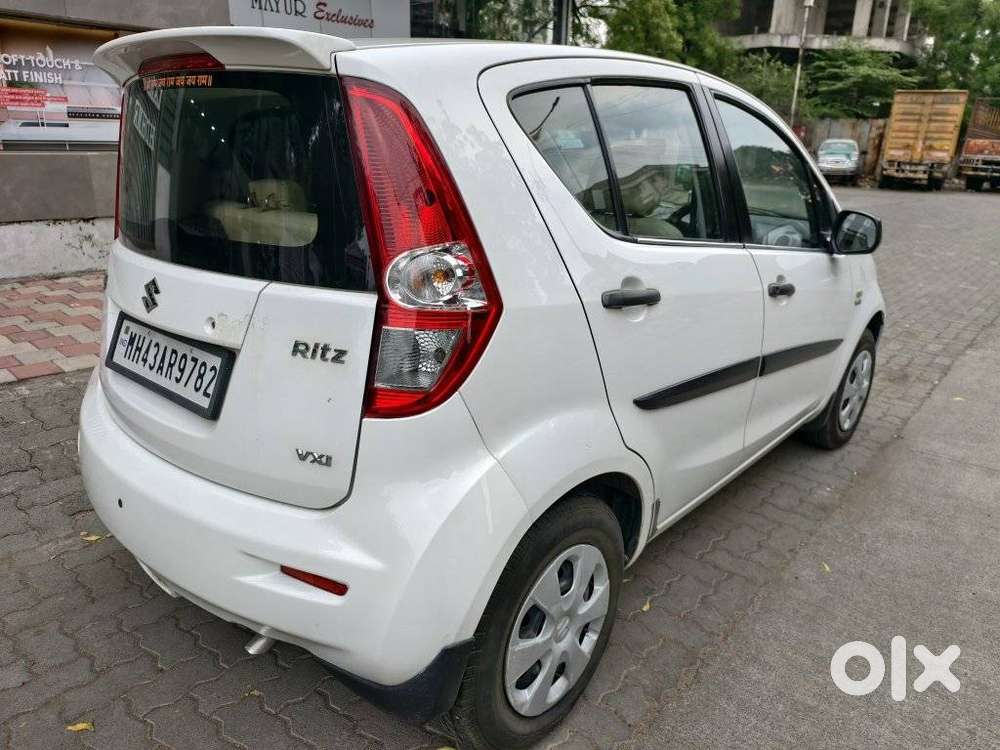 Maruti Suzuki Ritz Vxi Abs, 2015, Petrol