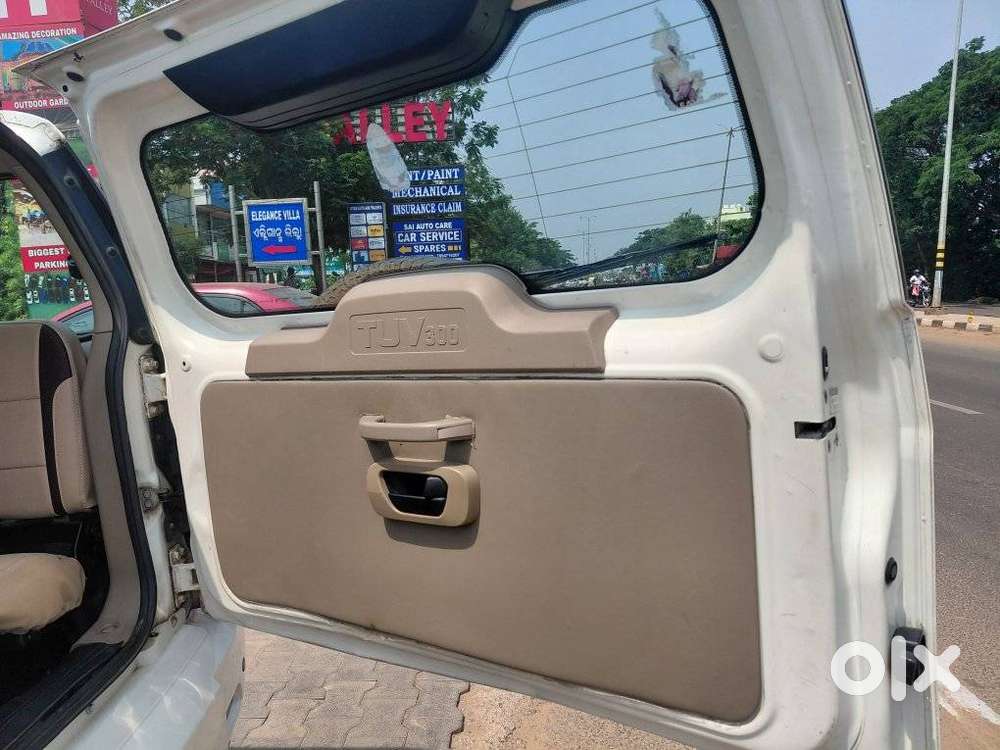 Mahindra Tuv 300 T6 Plus, 2019, Diesel