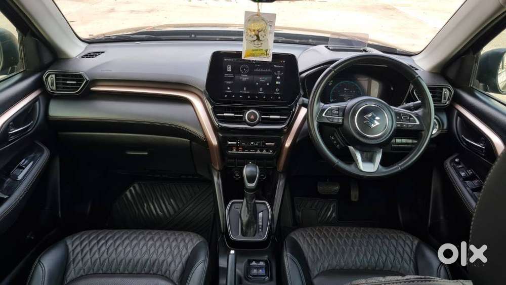 Maruti Suzuki Grand Vitara 1.5 Alpha Plus Intelligent Hybrid Ecvt, 2..