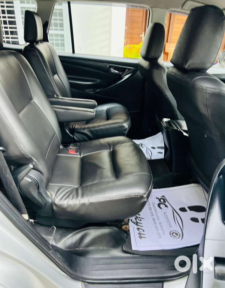 Toyota Innova Crysta 2019