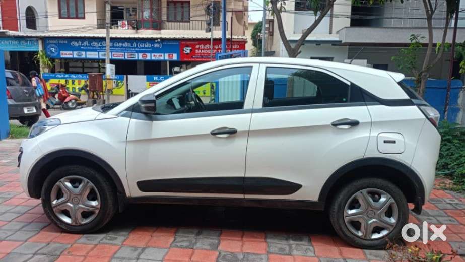 Tata Nexon 1.2 Revotron Xm, 2019, Diesel