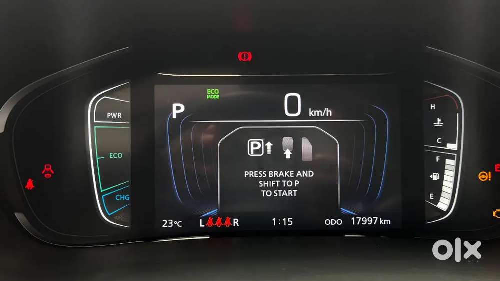 Toyota Urban Cruiser Hyrider Hybrid 2024