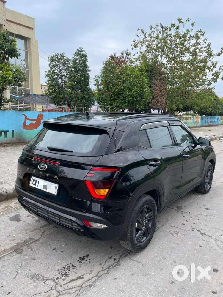 Hyundai Creta Petrol Sunroof 8/2023 S+ Knight Edition