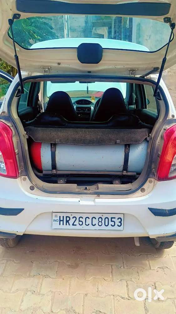 New Tyres New Battery New Sespesion And Chimte.cng Cylinder Testing.