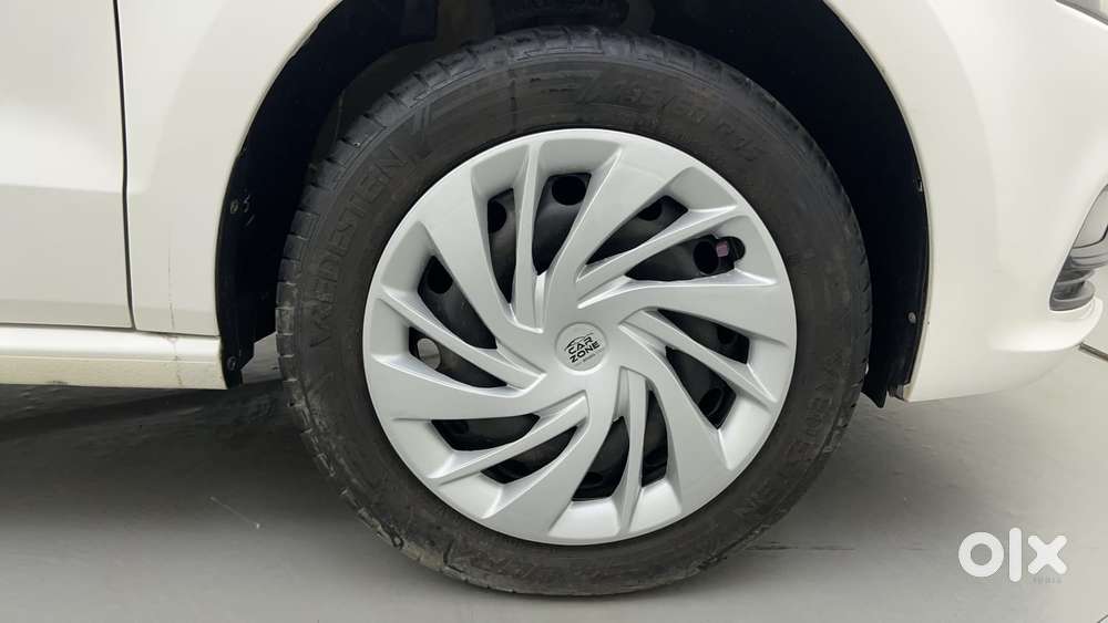 Volkswagen Polo Petrol Comfortline 1.2l, 2017, Petrol