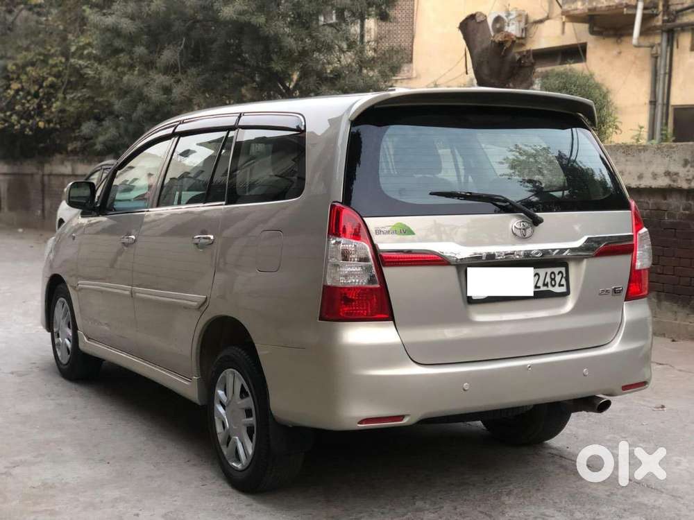 Toyota Innova 2.5 Gx 7 Seater Bs Iv, 2014, Diesel