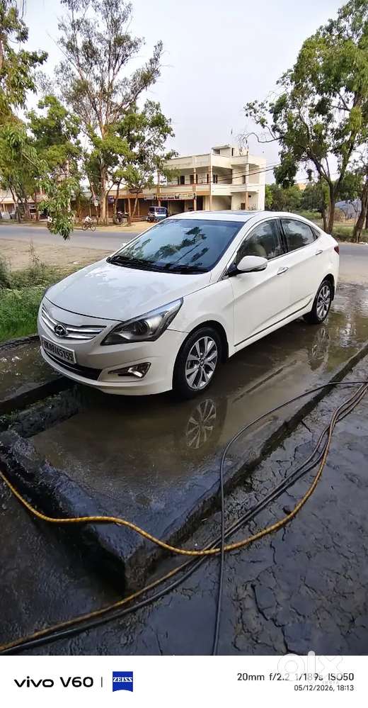 Hyundai Verna 2015 Diesel 410000 Km Driven
