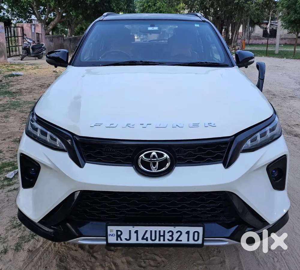Toyota Fortuner Lagender Converted