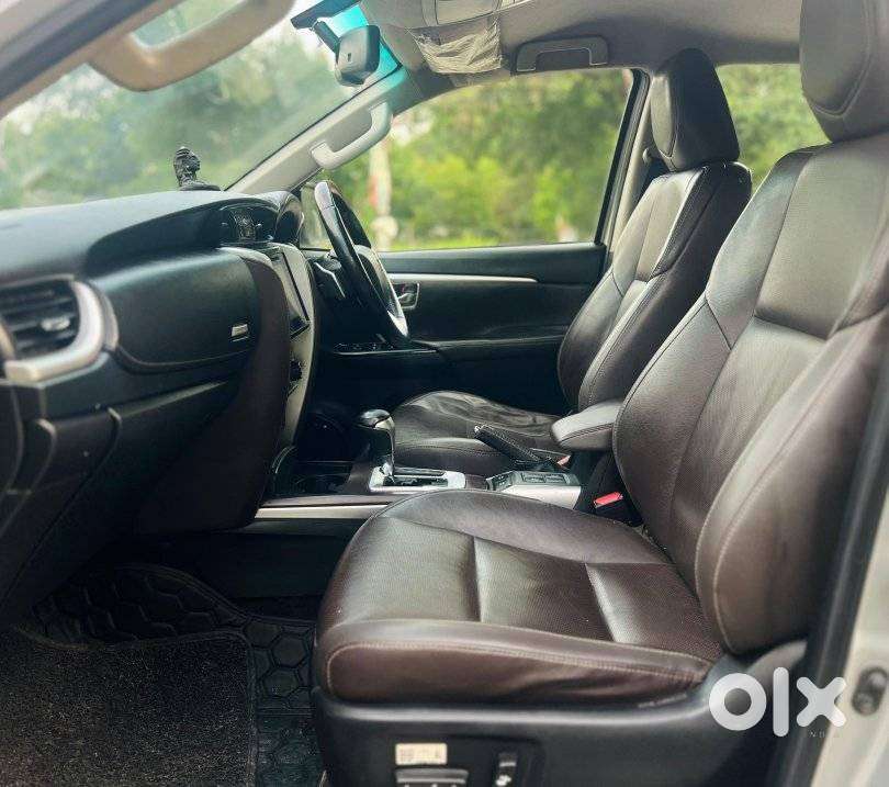 Toyota Fortuner 3.0 4x2 Automatic, 2020, Diesel