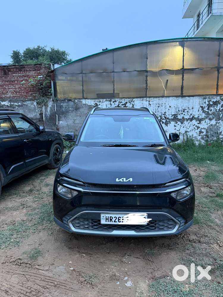 Kia Carens 1.5 Petrol 2025  7 Seater  Black  Zero Dep Until 2028
