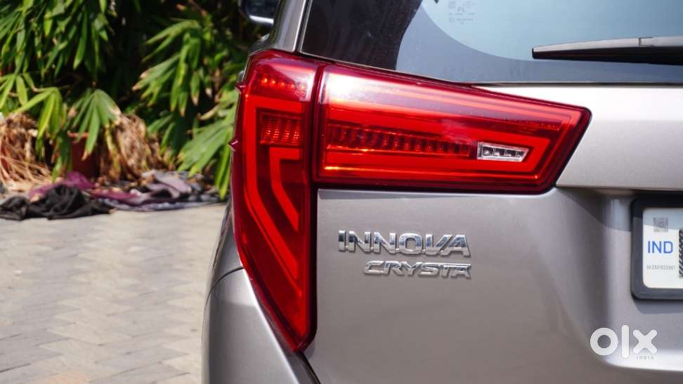 Toyota Innova Crysta 2.8 Gx At 8 Seater, 2021, Diesel