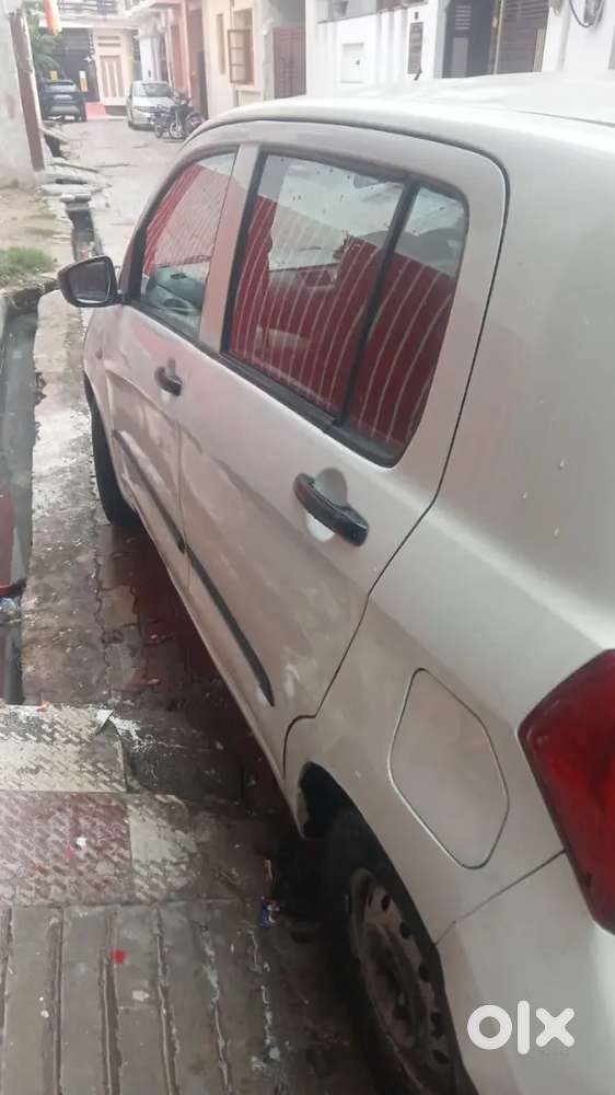 Urgent Sale Yellow Plate