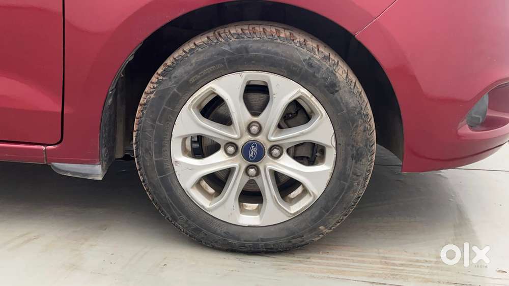 Ford Figo Petrol Titanium, 2018, Petrol