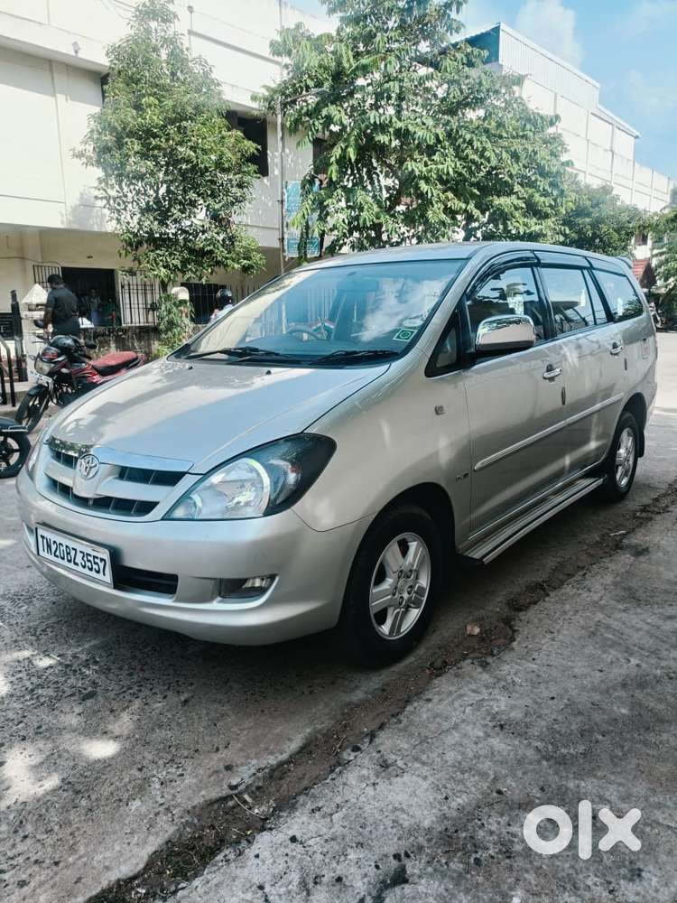 Toyota Innova 2.5 Vx 8 Seater Bs Iv, 2008, Diesel