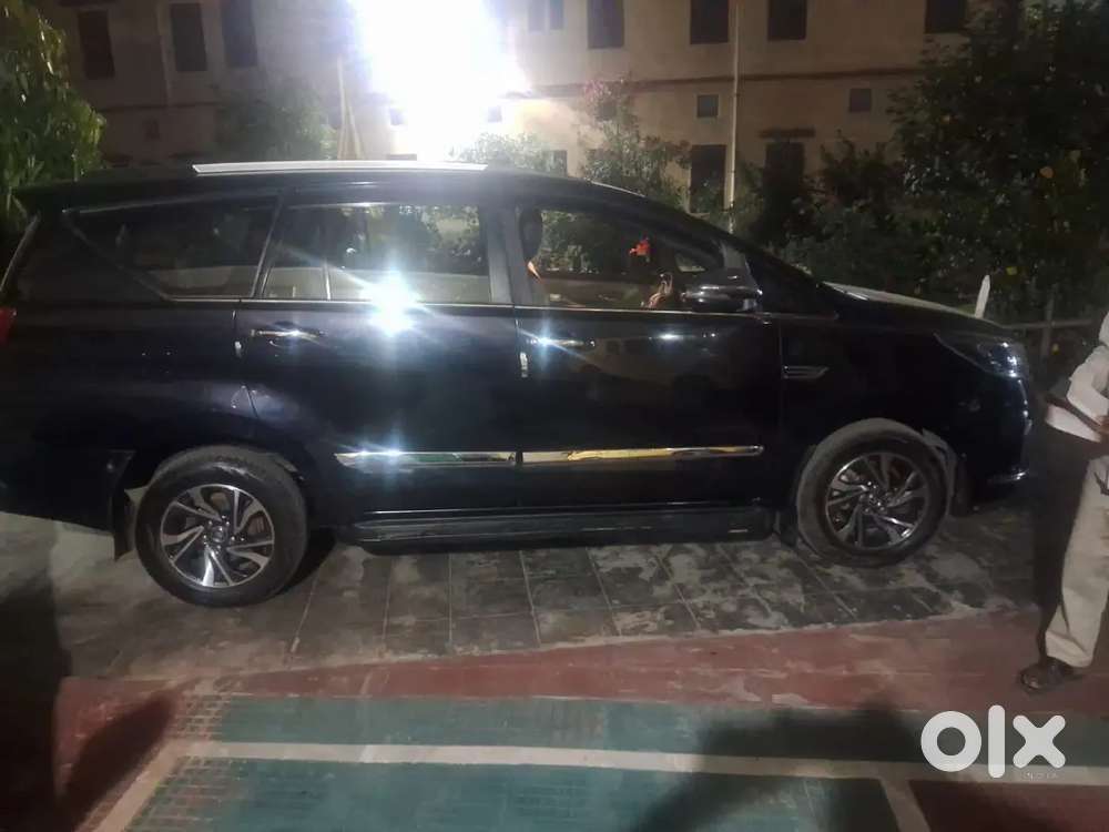 Toyota Innova Crysta 2021 Diesel 96000 Km Driven