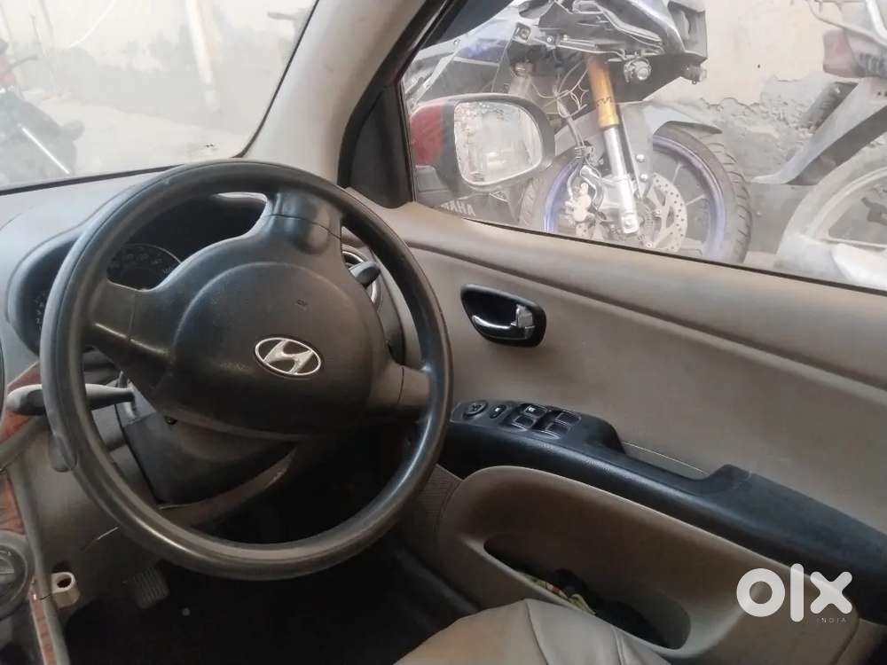 Hyundai I10 2011 Cng & Hybrids 107000 Km Driven