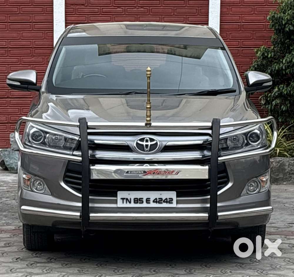 Toyota Innova Crysta 2.4 V, 2017, Diesel