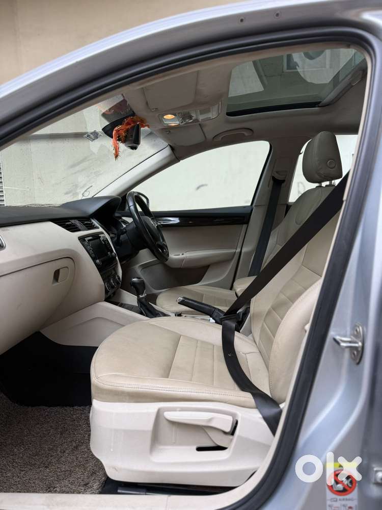 Skoda Octavia [2014-2017] 2.0 Style Tdi At, 2013, Diesel