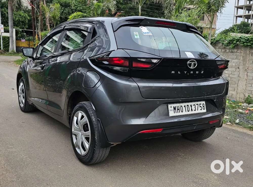 Tata Altroz 1.2 Xt, 2022, Petrol