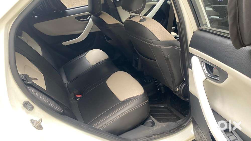 Tata Nexon Kraz Plus Amt, 2023, Petrol