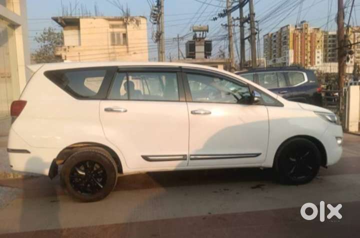 Toyota Innova Crysta 2.4 G Mt, 2019, Diesel
