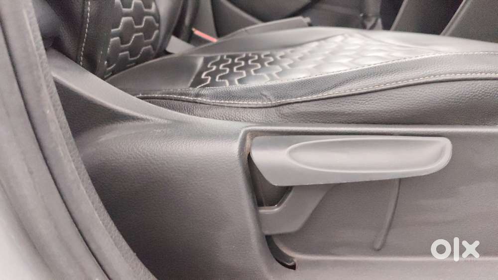 Volkswagen Polo 1.0 Tsi Comfortline At, 2021, Petrol