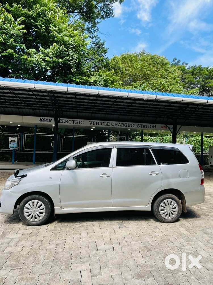Toyota Innova Diesel 2012