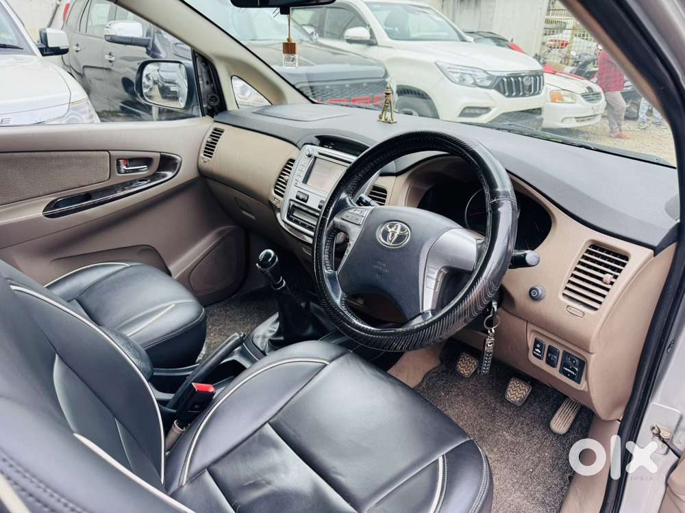 Toyota Innova 2.5 Vx 8 Str, 2015, Diesel
